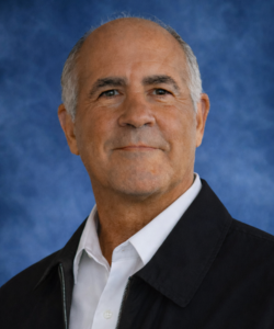 Glen headshot 250×300